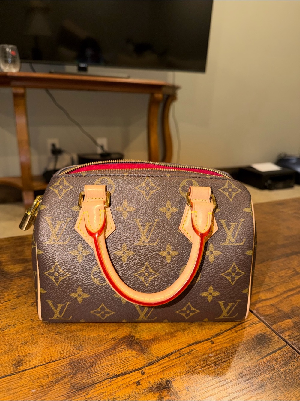 Louis Vuitton Monogram Speedy 25